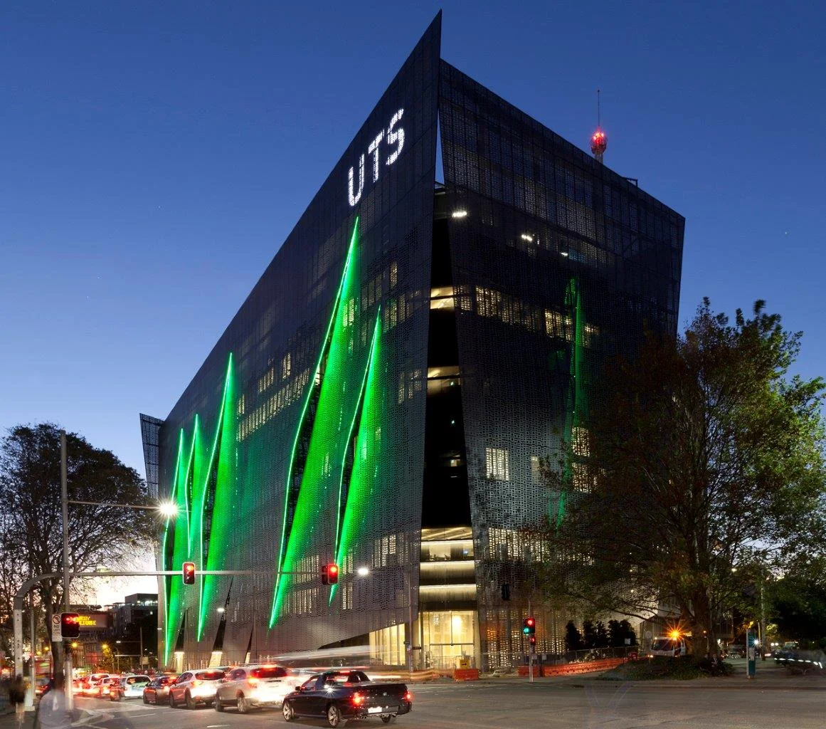 a_20UTS15514.jpg