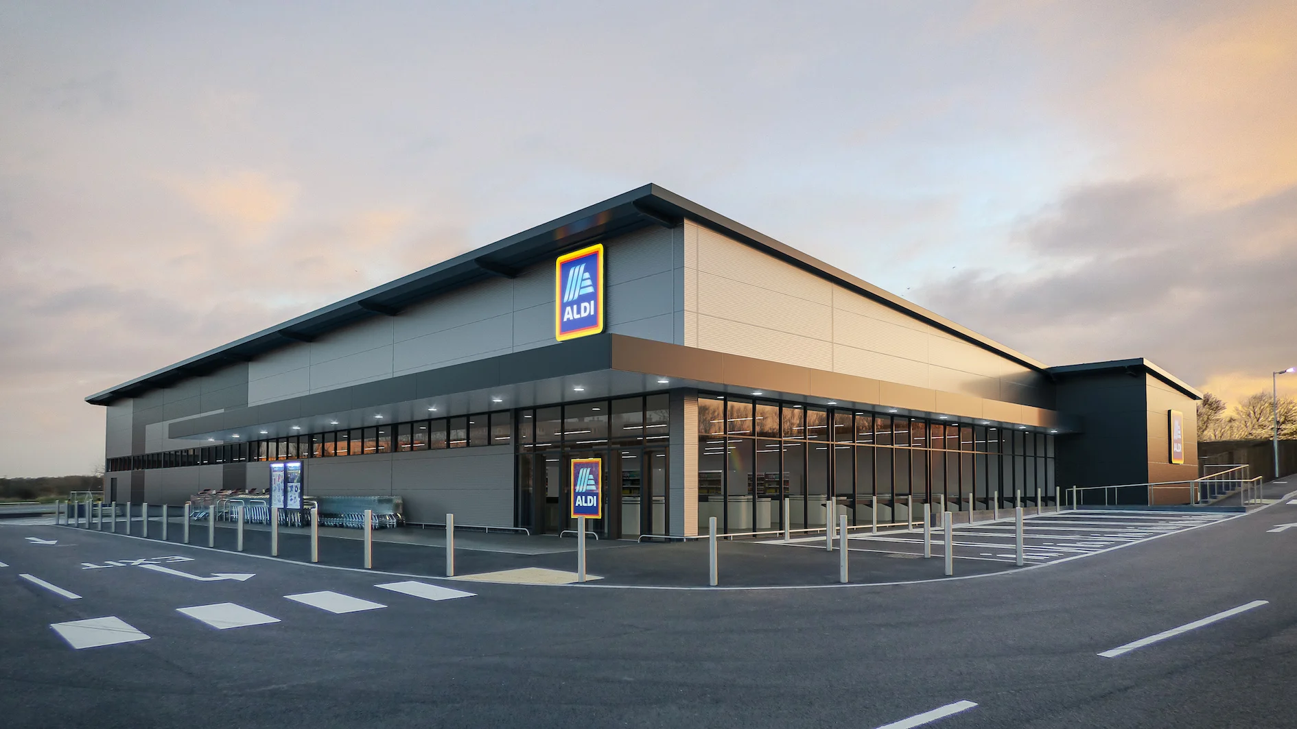 Aldi Lidl dominate supermarket space race 