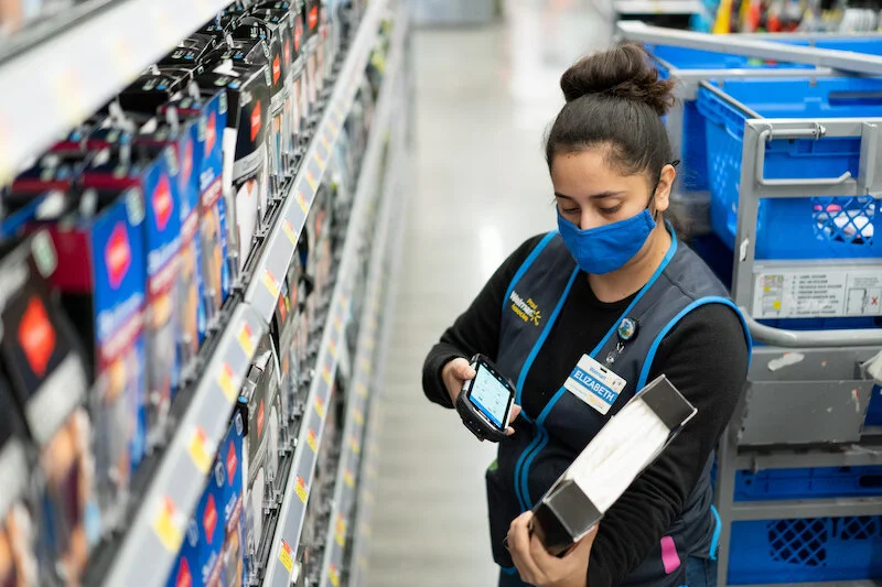 Walmart embraces new era of retail with omnichannel test stores