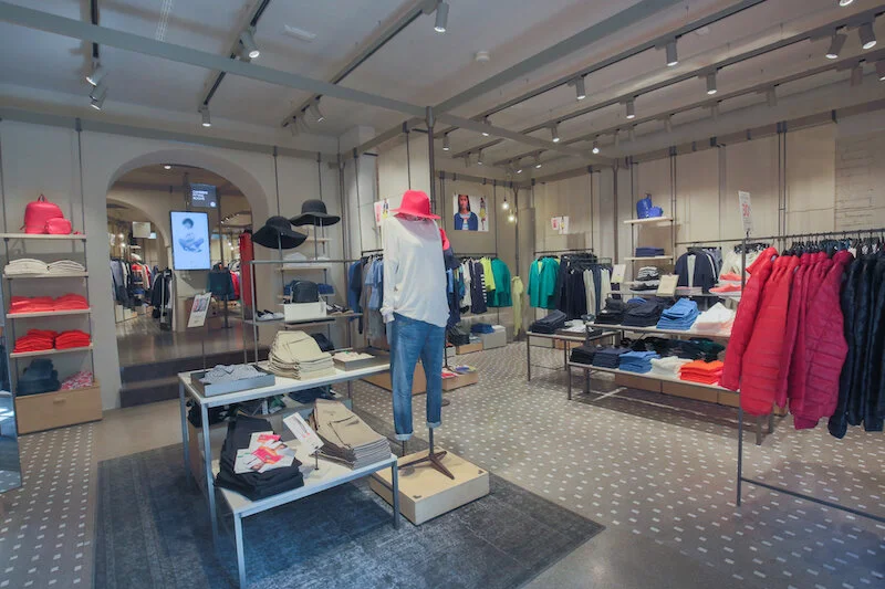 Retail technology deals and deployments round up