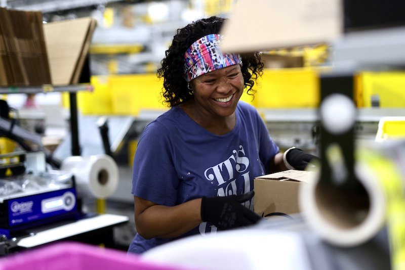 Fun in the virtual sun: RTIH presents last week’s biggest retail technology plays at a glance