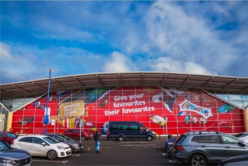 Digital signage takeover as Mars launches Christmas themed Celebrations Golden Ticket campaign at Tesco