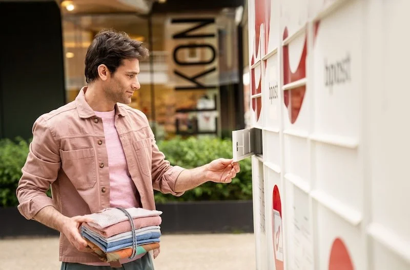 bpost tests out parcel lockers initiative in Antwerp that offers shipping without packaging or labels