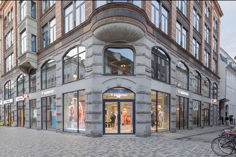 lululemon plays the Dane as athleisure retailer opens doors to new store in Købmagergade, Copenhagen