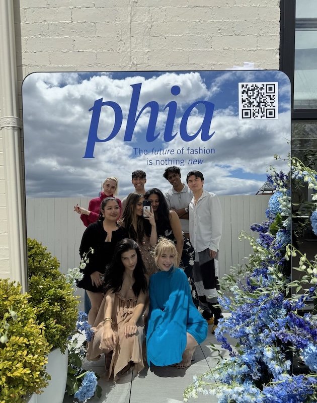 Bill Gates returns to startups world as he joins CX team at AI powered fashion technology specialist Phia