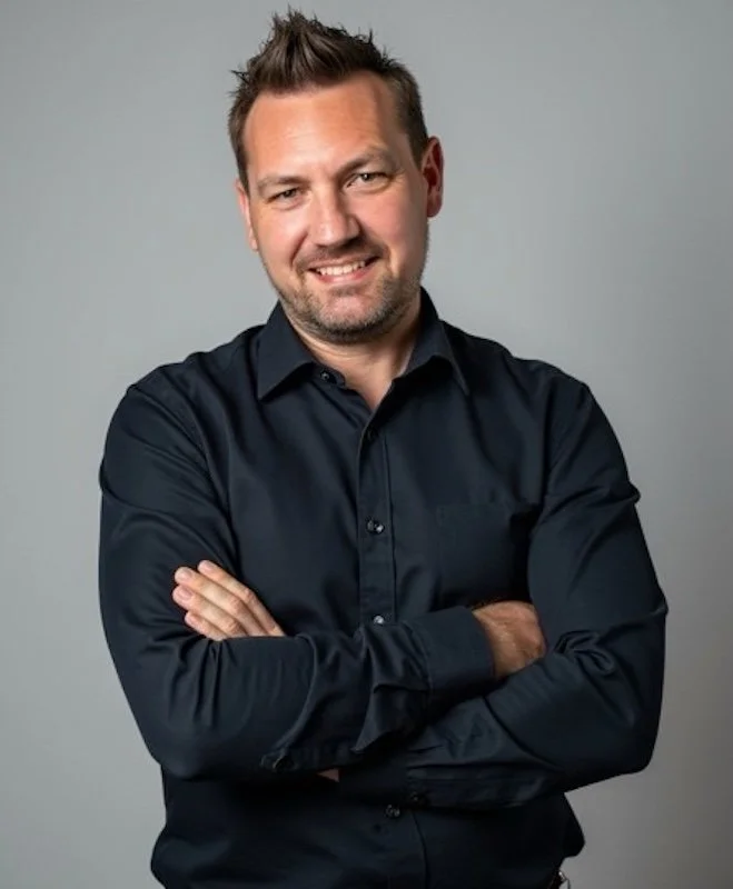 Neve Jewels Group's Graham Broomfield joins RTIH AI in Retail Awards judging panel