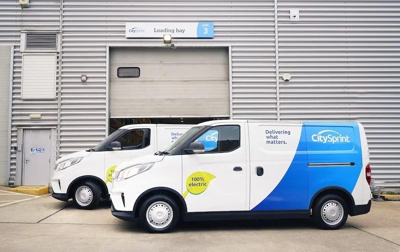 Same day delivery specialist CitySprint and Wickes shake hands on new contract extension