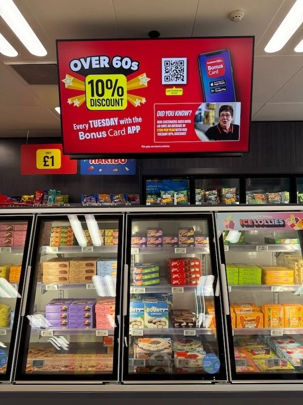 STRATACACHE powers in-store retail media push for Iceland and The Food Warehouse