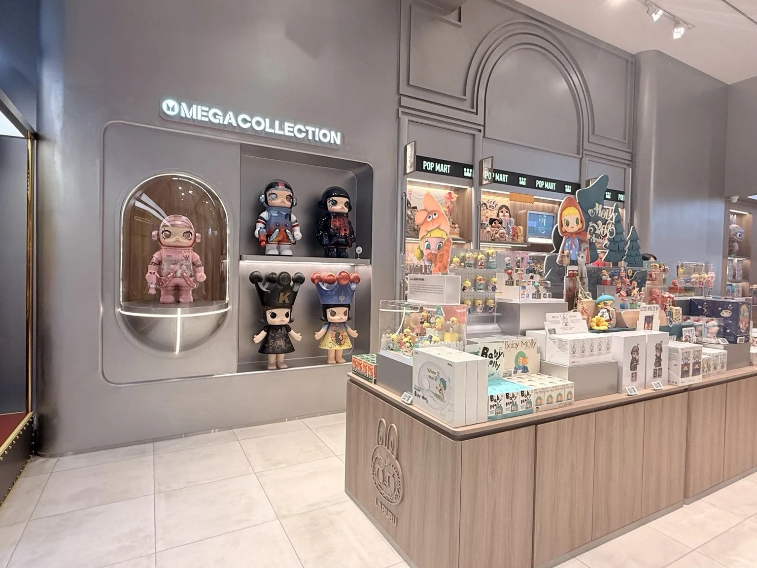  A clean, gallery-like layout gives the space room to breathe, making it easy to explore each collection 