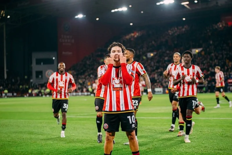 Championship football team Sheffield United shakes hands on long-term retail partnership with Fanatics