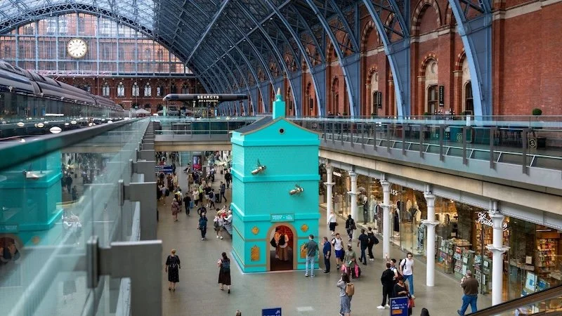 Luxury retailer Fortnum &amp; Mason launches immersive beehive experience at London St. Pancras International 