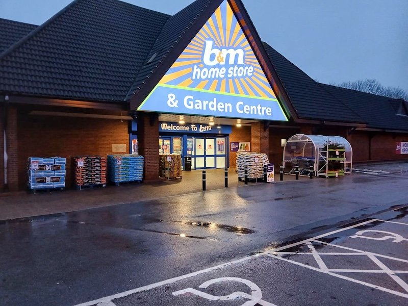 Value retailer B&amp;M wraps Point of Sale roll-out across 790+ UK stores in partnership with PMC
