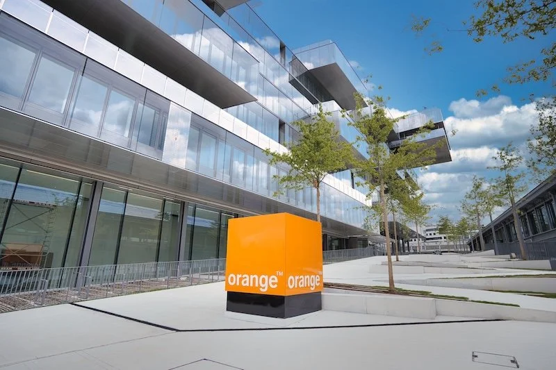 Pricer selected by Orange for electronic shelf labels roll-out across store network in France