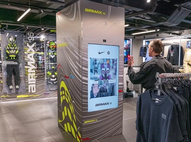 Nike deploys interactive AR mirror experience at JD Oxford Street store with LOOOK.AI tech