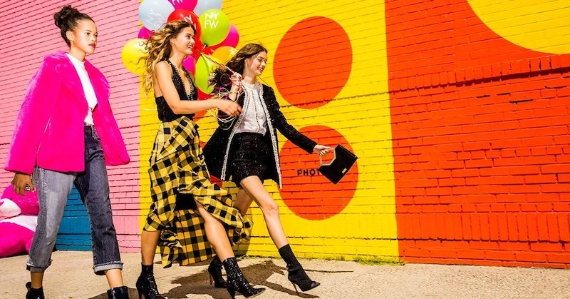 ALICE + OLIVIA teams with Glance on AI shopping experience at Spring 2027 New York Fashion Week presentation