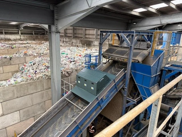 Aldi and Arla kick off eight week milk bottles trial that tracks recycling using Polytag UV tags
