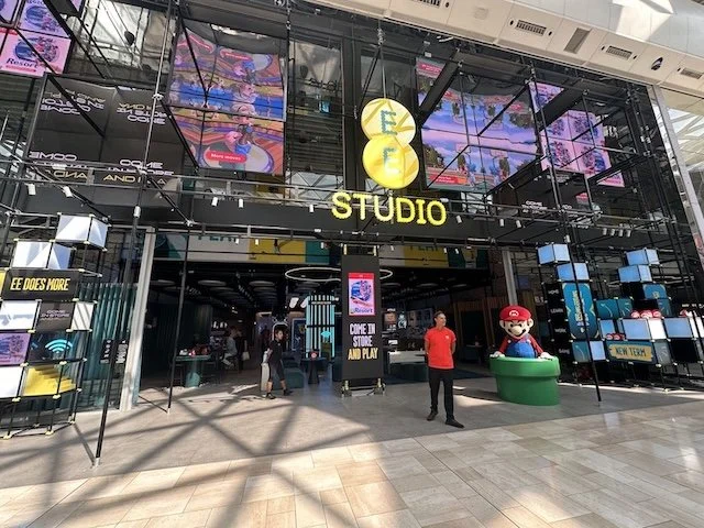 EE Studio London store launches week long activation supporting pre-order of Nintendo Sports Resort