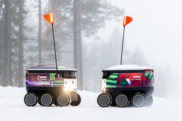 Starship Technologies robots turn Santa's littel helpers to make Christmas deliveries in Lapland