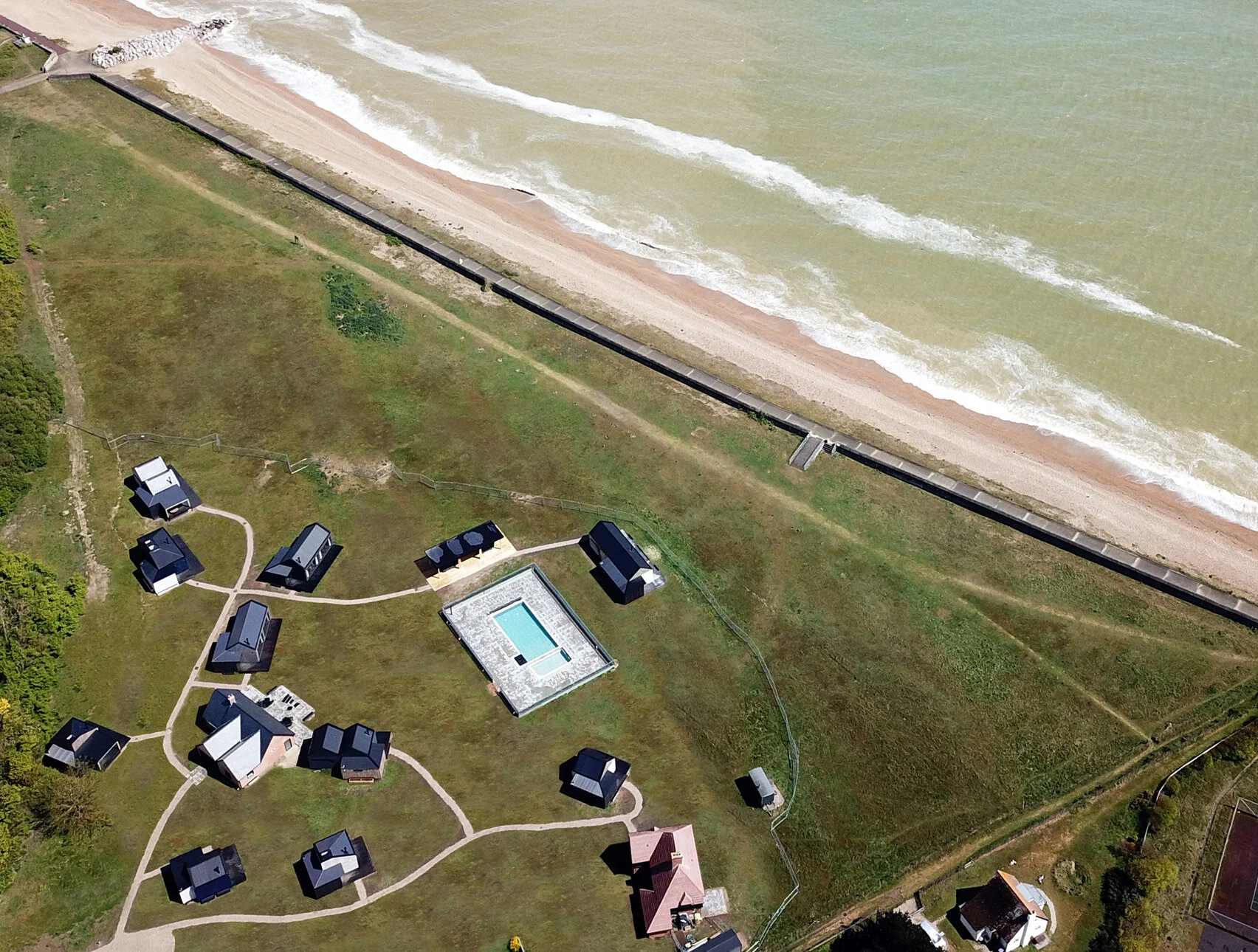cabu-cabins-by-sea-st-marys-bay-dymchurch-kent-coast-england-uk_dezeen_1704_col_3.jpg