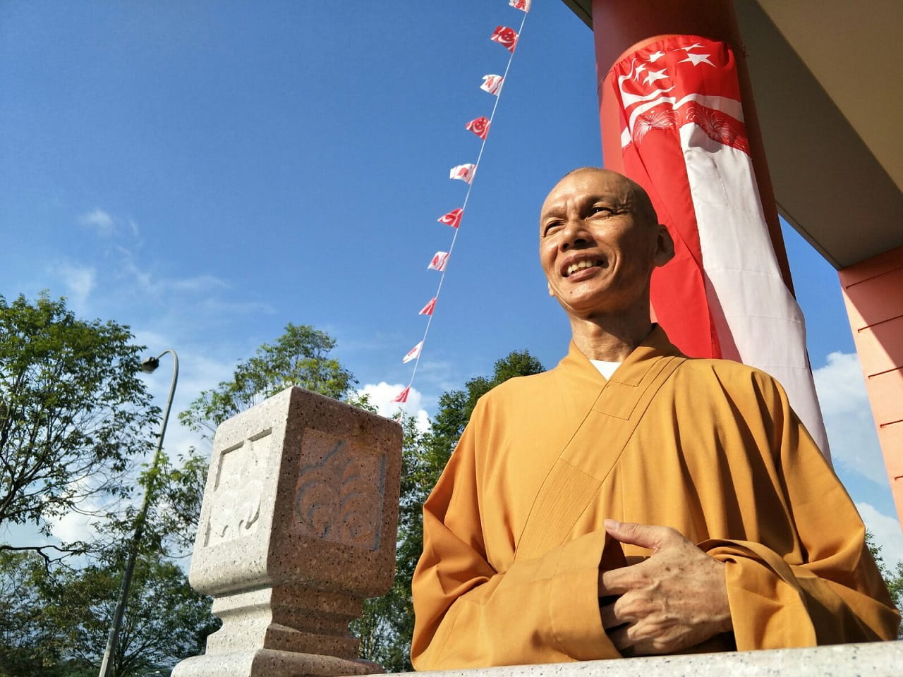 佛陀尤其悲悯弱小的众生