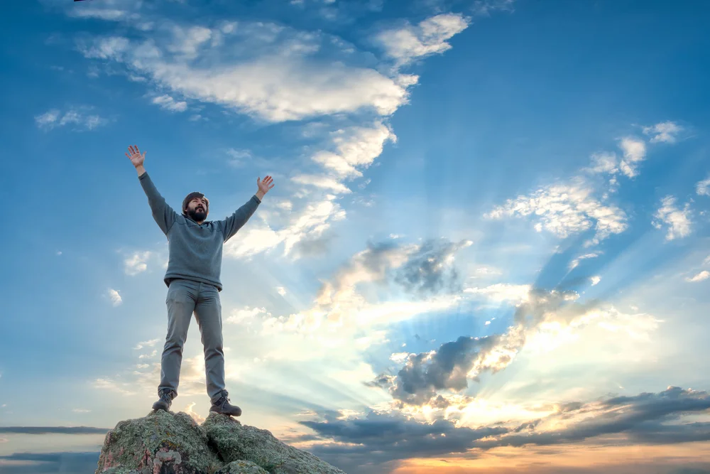 【依师 Relying on the Teacher】 向上仰望祖师 Emulate the ancient teachers