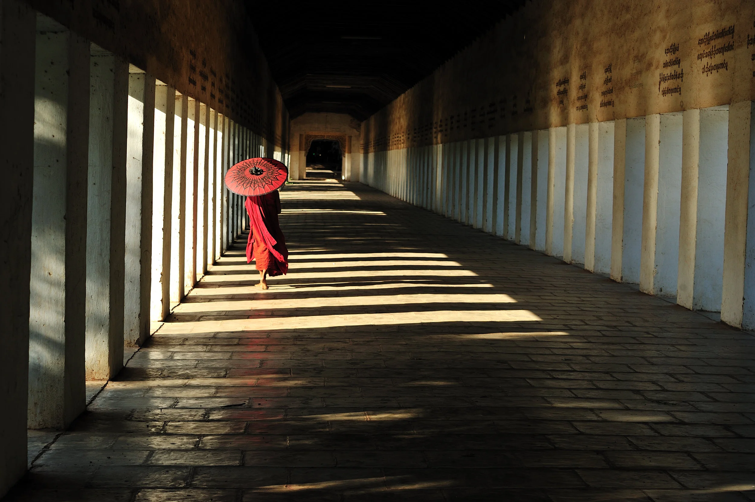 Venerable Jing Yuan:Put Into Practice   净远法师:实际做什么