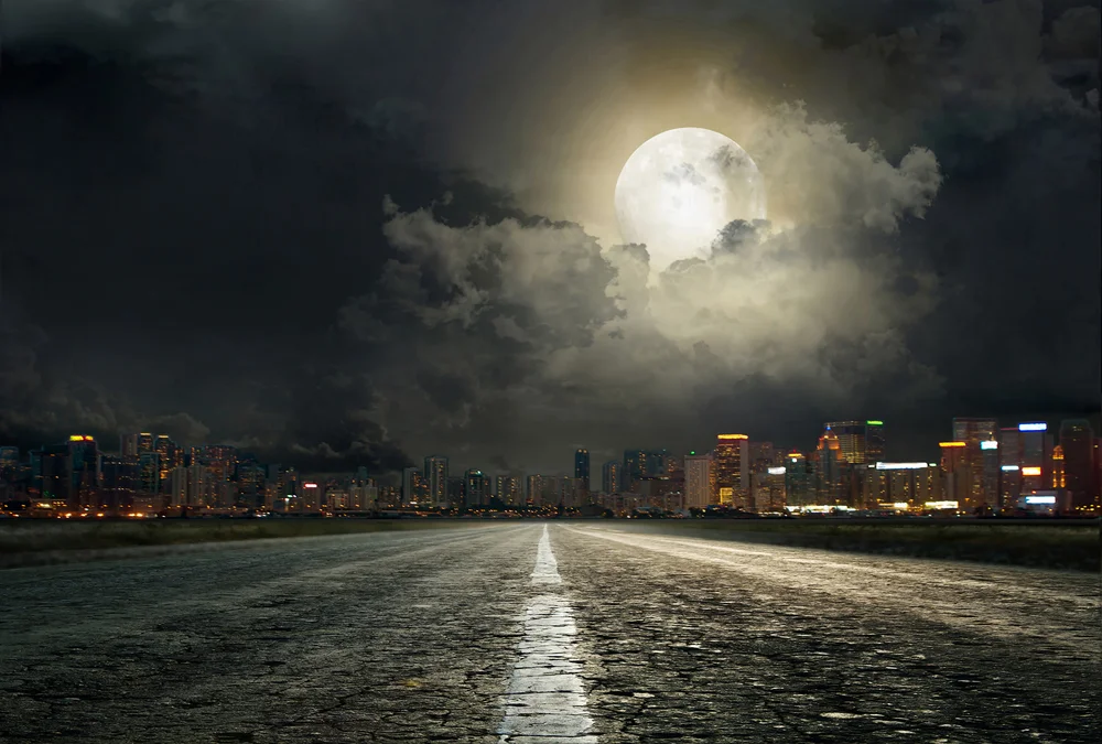  【 Benefits of relying on the teacher 亲近胜利】 you will not bring suffering upon others or yourself  能令自他不起忧恼