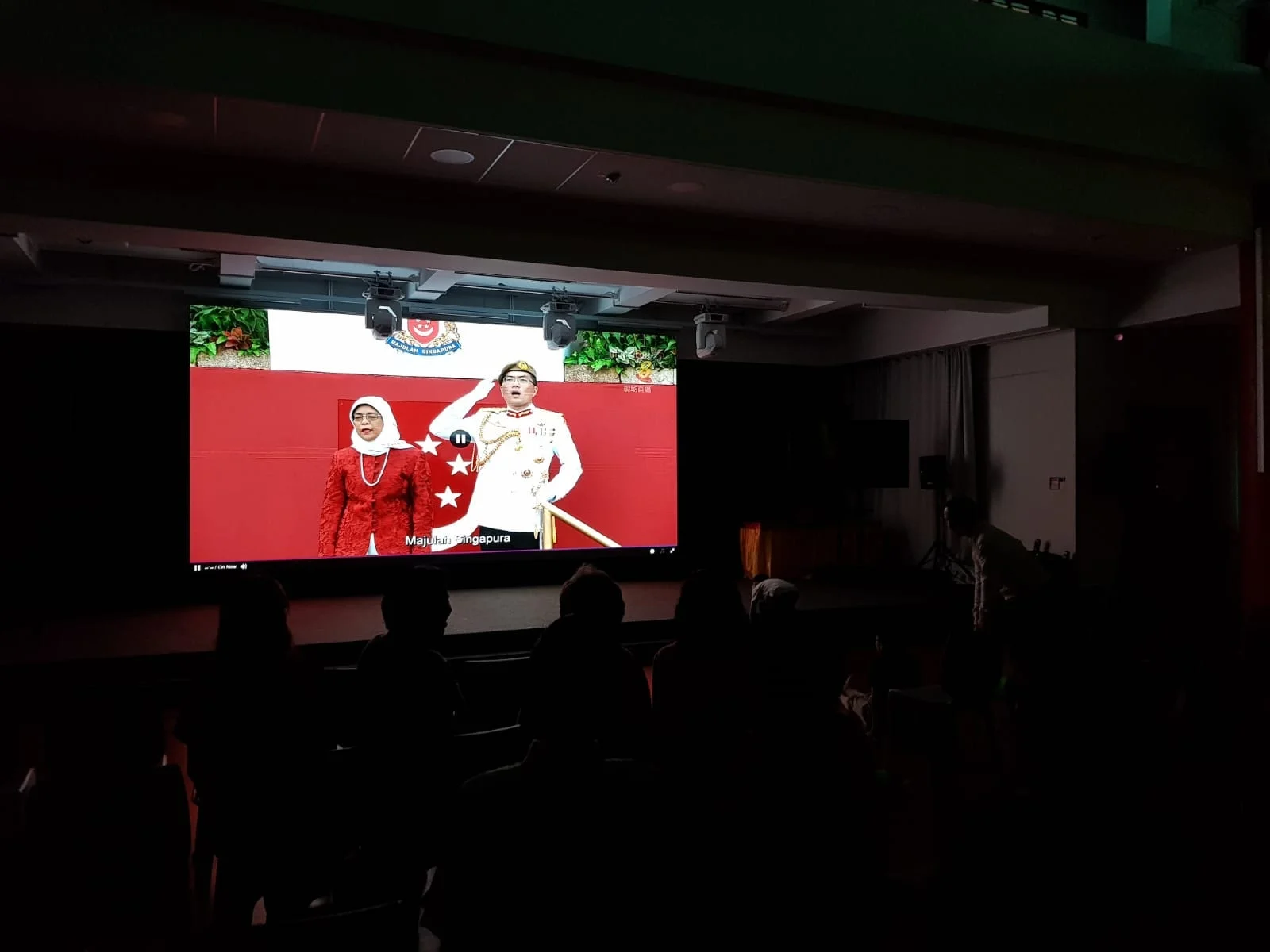 68748711_1236526799841297_840188232657272832_o.jpg