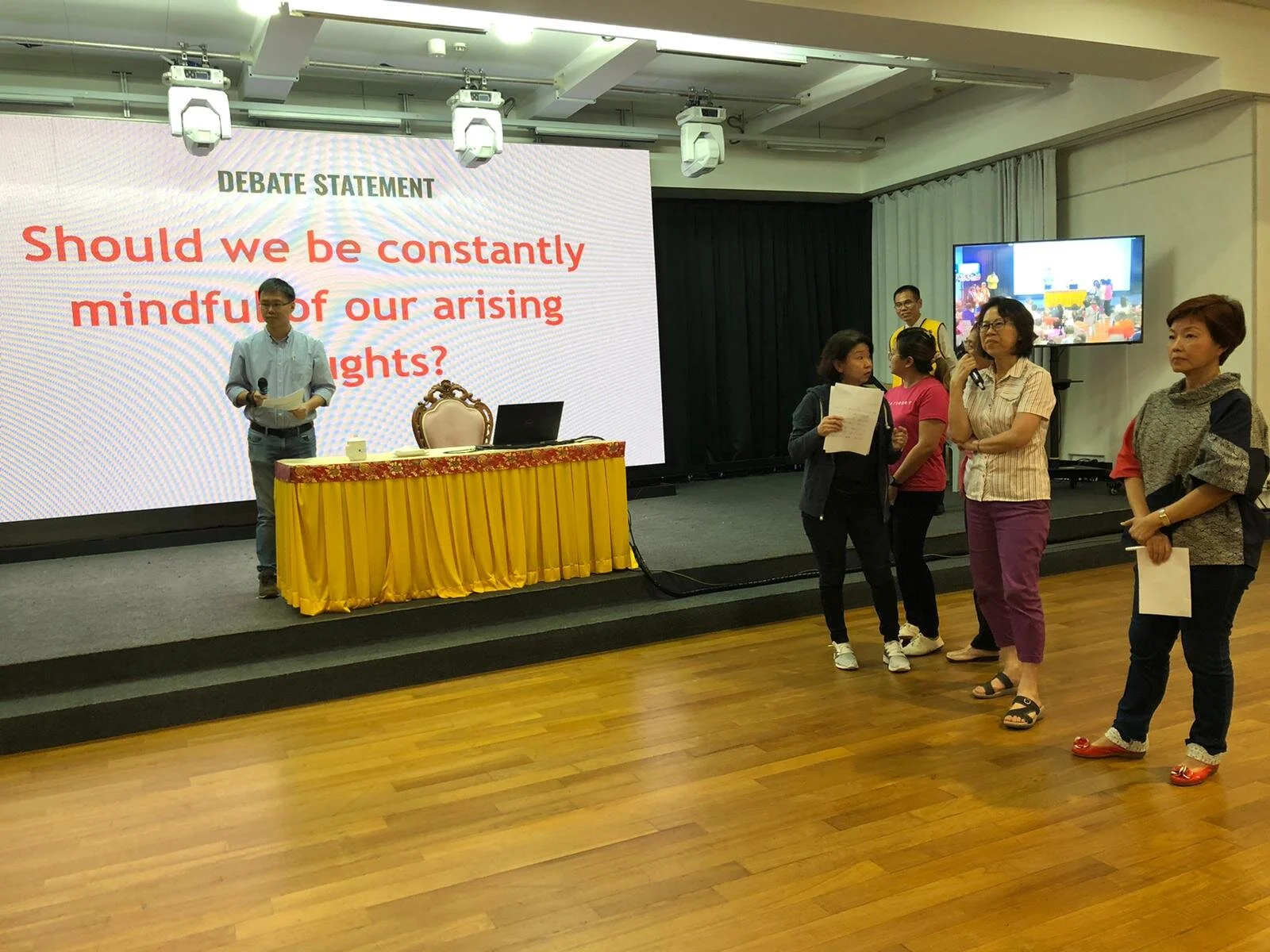 WhatsApp Image 2019-11-24 at 22.04.09 (1).jpeg