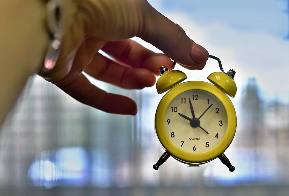 【The Meditation Session – what to do in between sessions 修持轨理 - 未修中间】How to practice without sleeping at the wrong time - Motivation (3) 悎寤瑜伽-意乐3