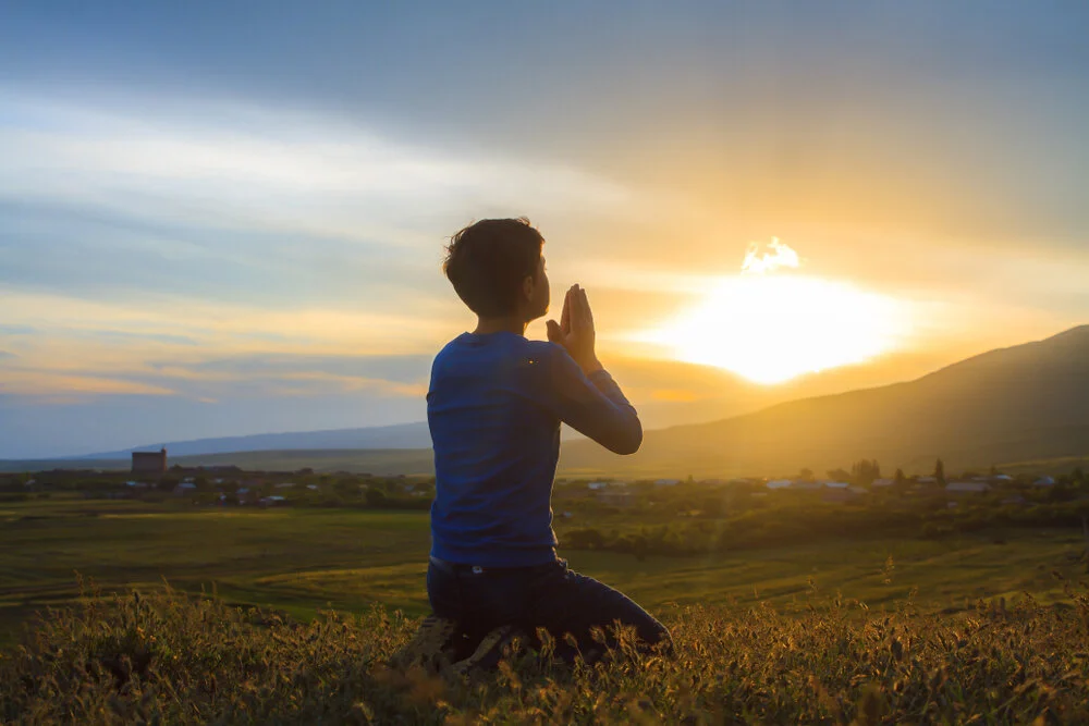 【 The Three Types of Persons 道次引导】“faith, understanding, application, and realization.” 信解行证