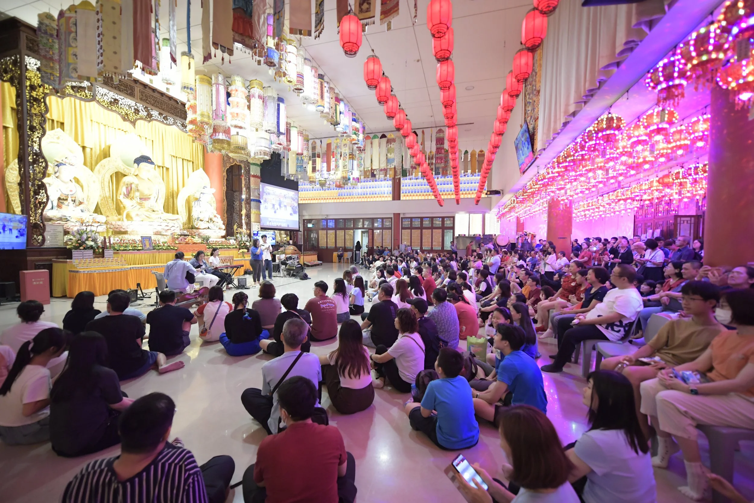 New Year’s Eve: Reflection, Celebration, and Joyful Tunes!