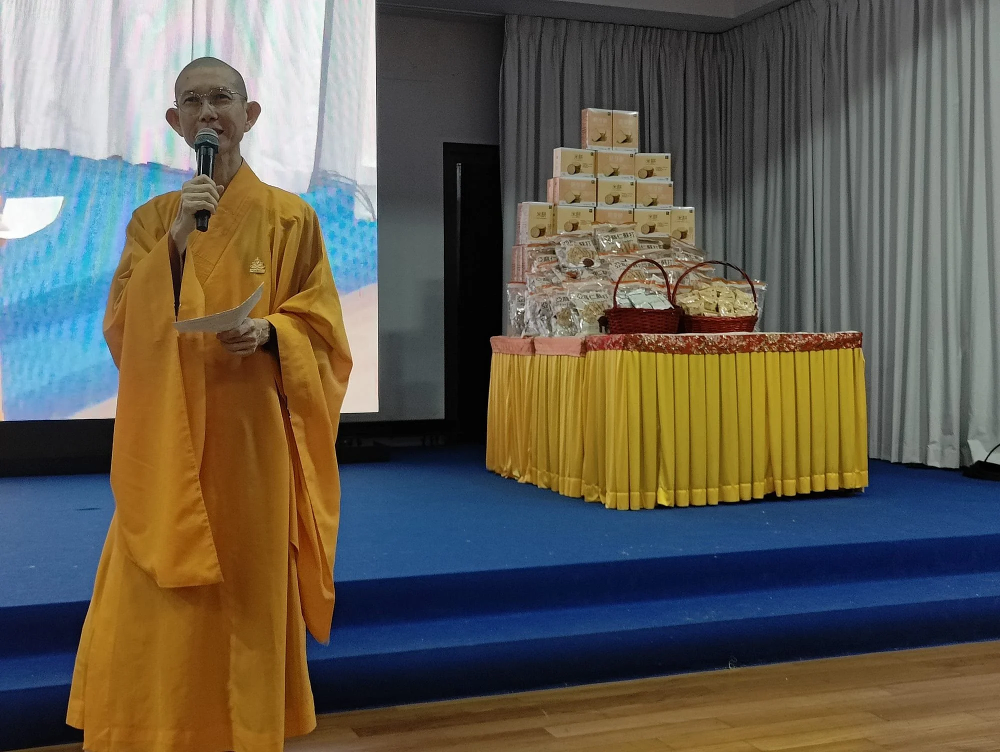 BW Monastery 吉祥宝聚寺 — Upholding the Dharma: Class Cadres Pledge to Guide ...