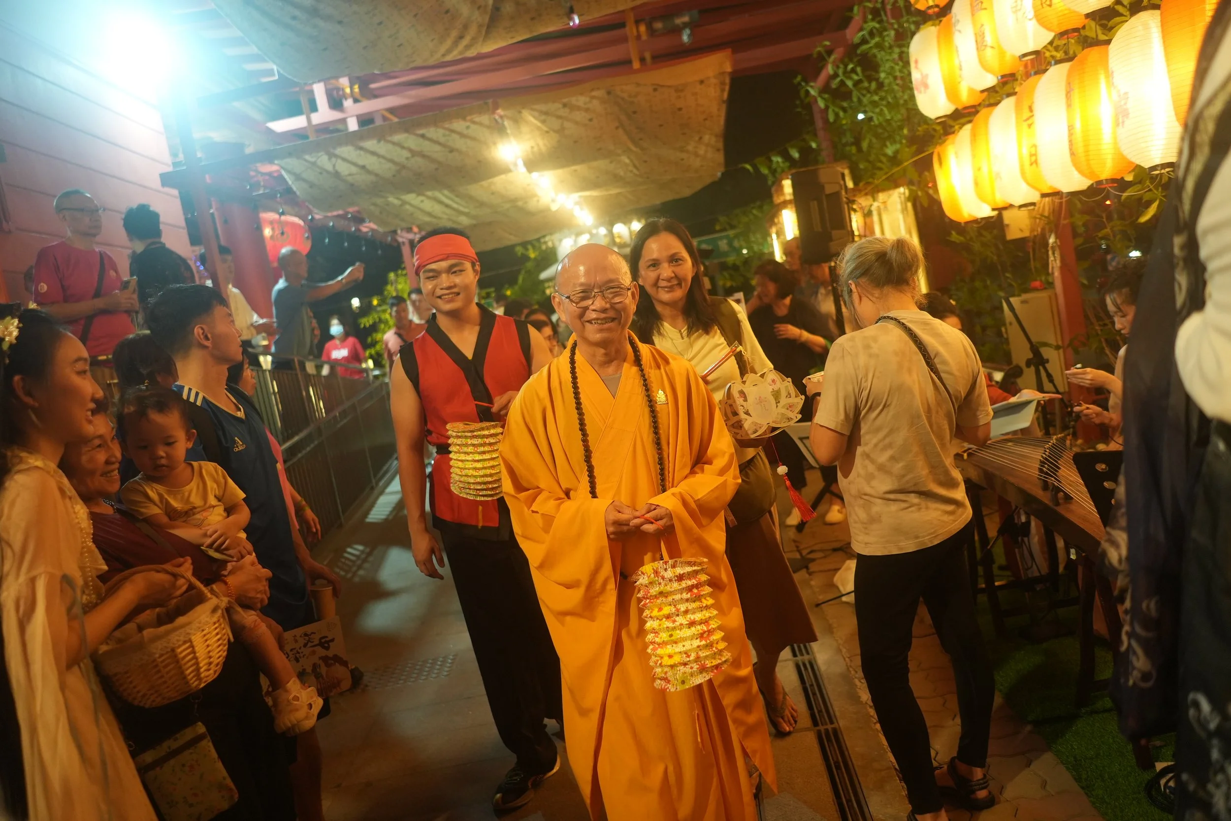 Mid Autumn 2025 - Lantern Tour.JPG