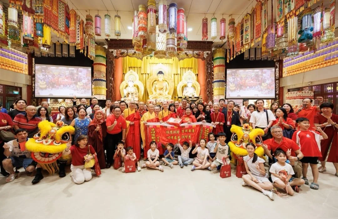 MP Ms. Mariam Jafaar Visit to BW Monastery during Chinese New Year eve