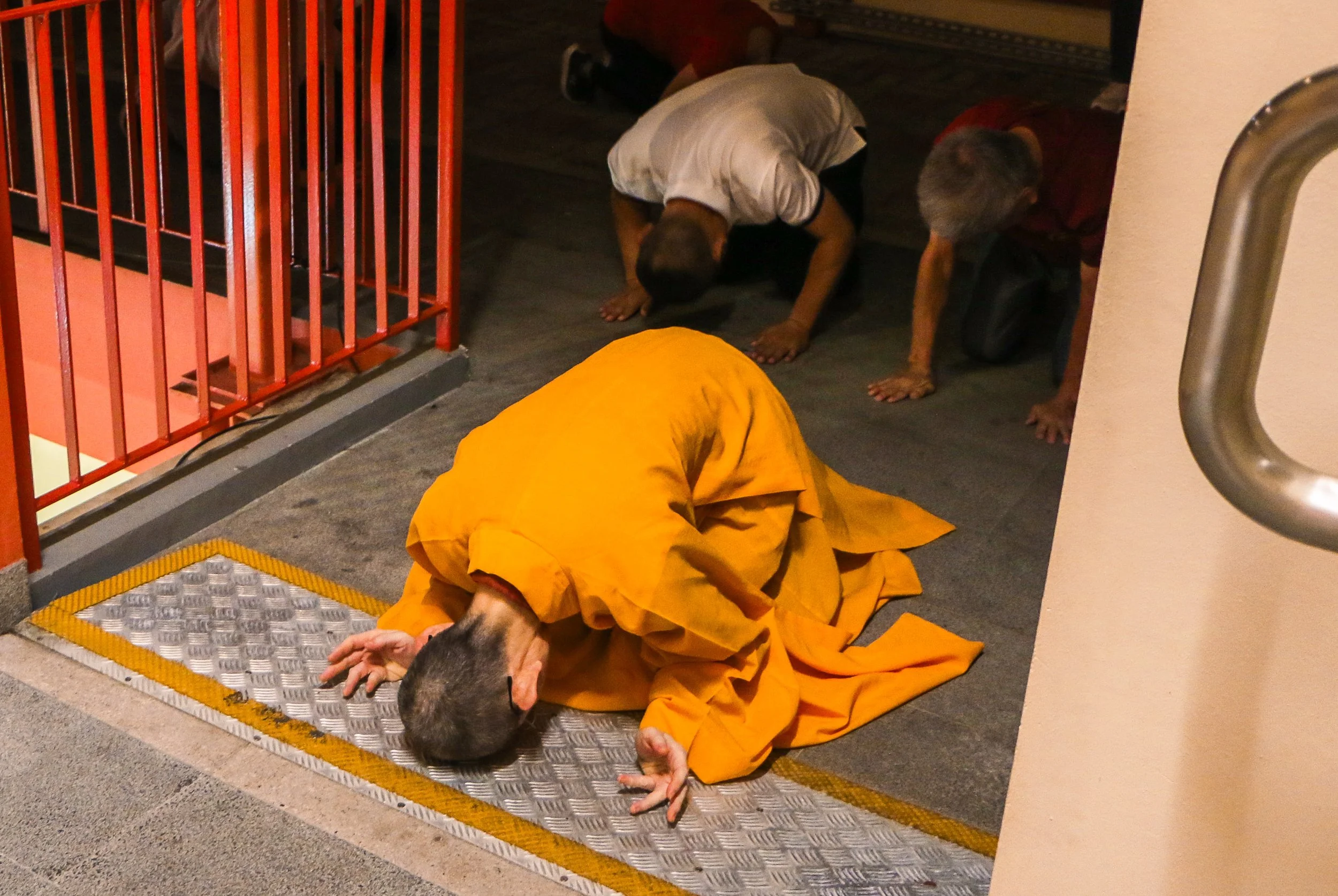 三步一拜 -3.jpg