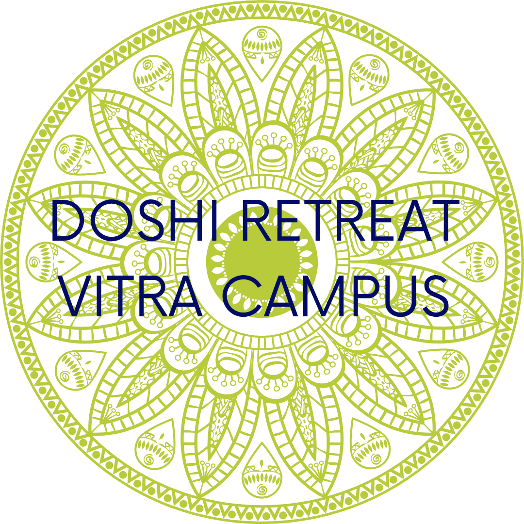 Kaleidoskopisches Mandala mit stilisierten Blumenmustern in gelber Farbe auf schwarzem Hintergrund, mit blauer Beschriftung 'DOGITRETA VIRA CAMPUS' in der Mitte.