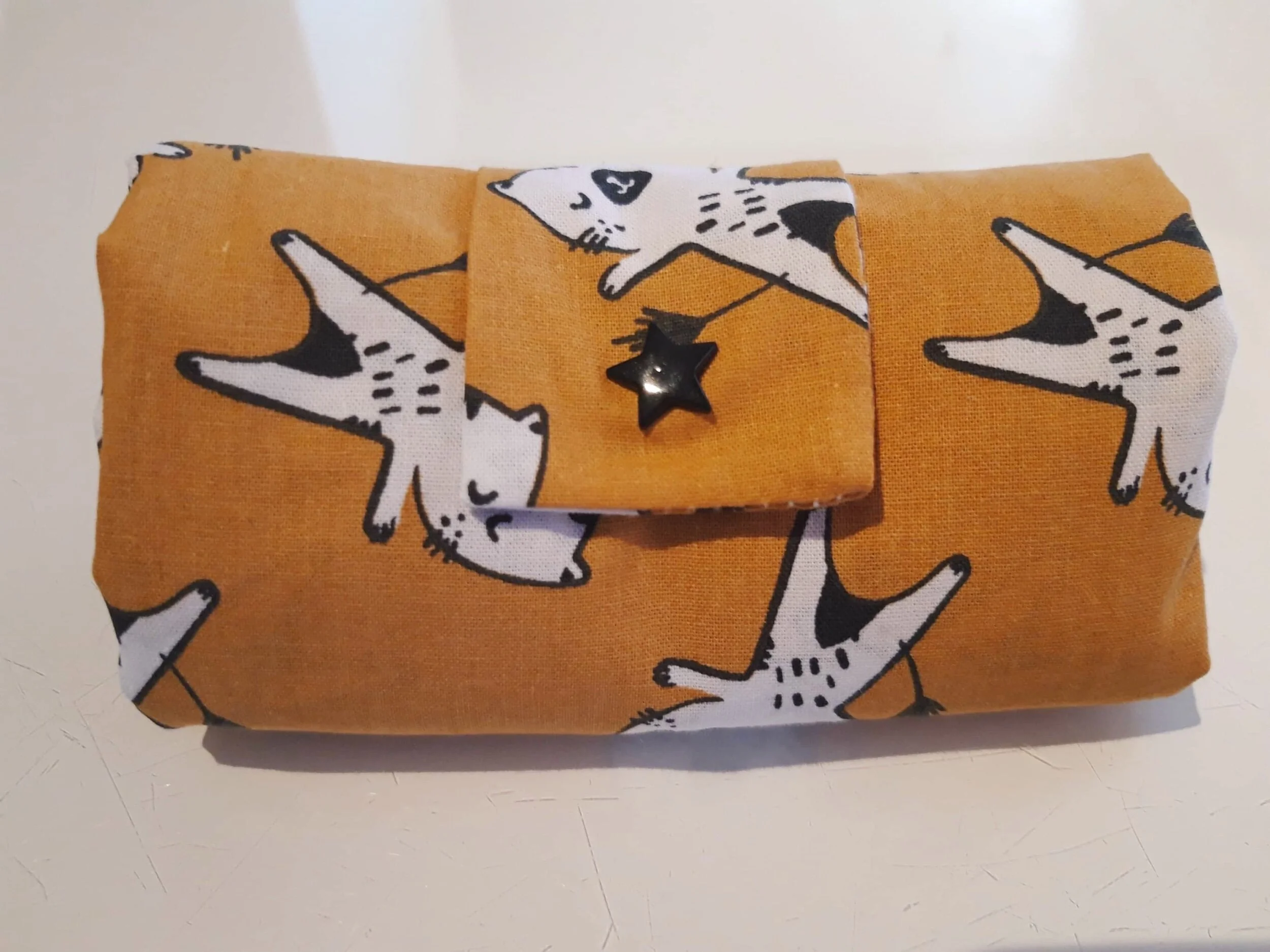 F78507E6-90AD-425B-9C8F-B20A2BD39855