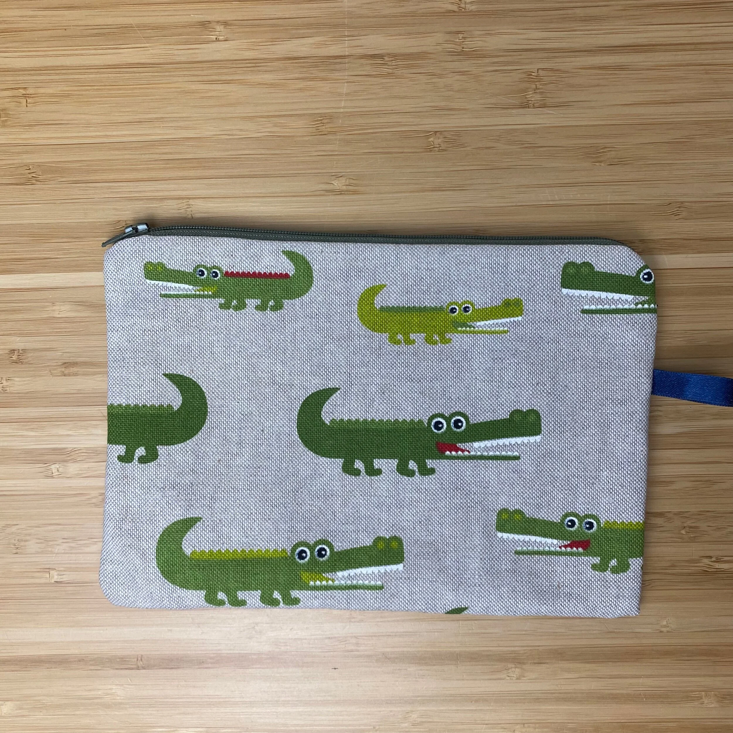 8474E012-E4F9-4E8F-B48B-610B25DB0BBA