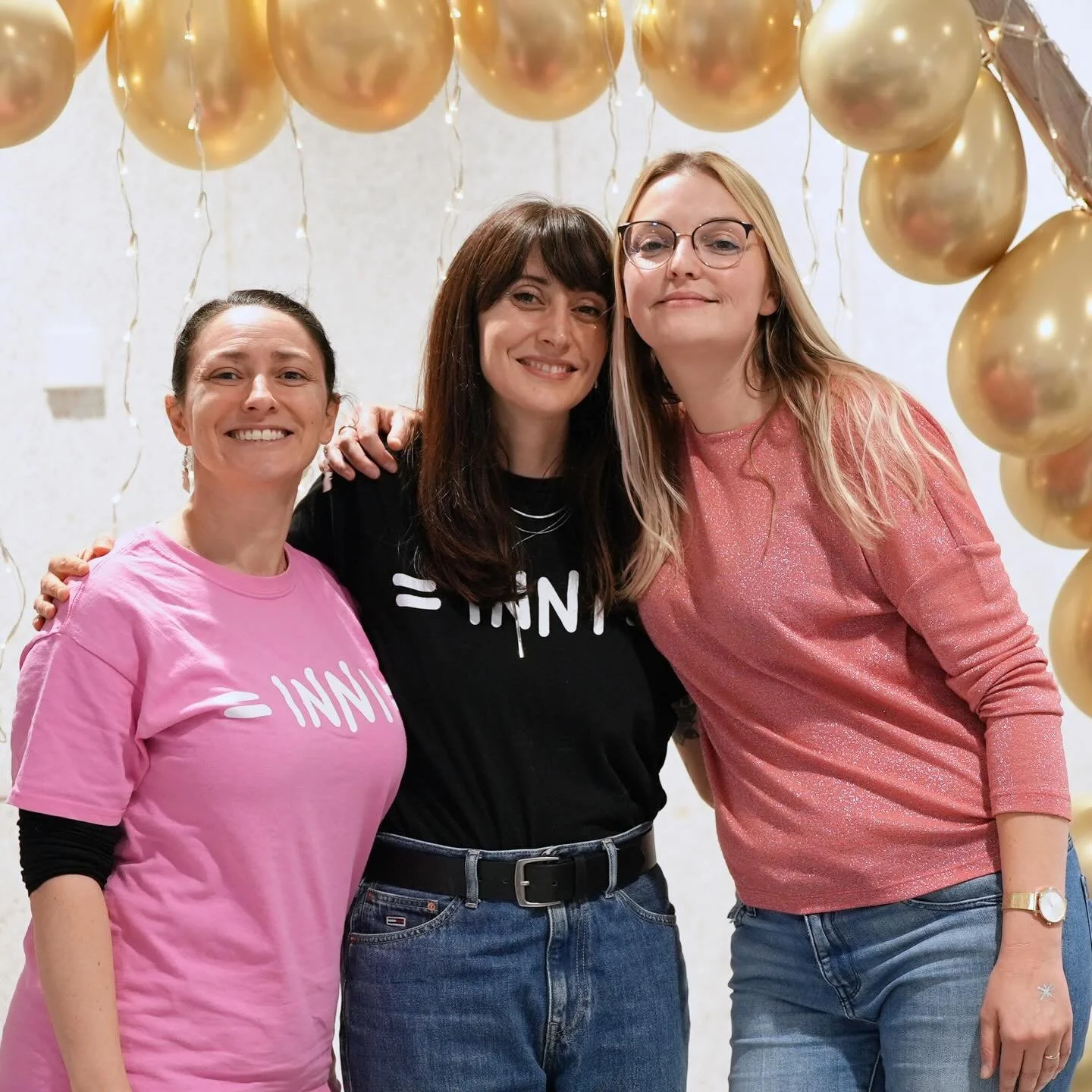 💛 En 2025, nous avons pu aider 310 chats gr&acirc;ce &agrave; vous !💛
🗒le bilan de notre ann&eacute;e 2025
🤲 200 chats accueillis/nourris/soign&eacute;s/op&eacute;r&eacute;s par le refuge et ses familles d&rsquo;accueil
👩&zwj;⚕️59 femelles et 39