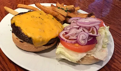 CHEESEBURGER.jpg