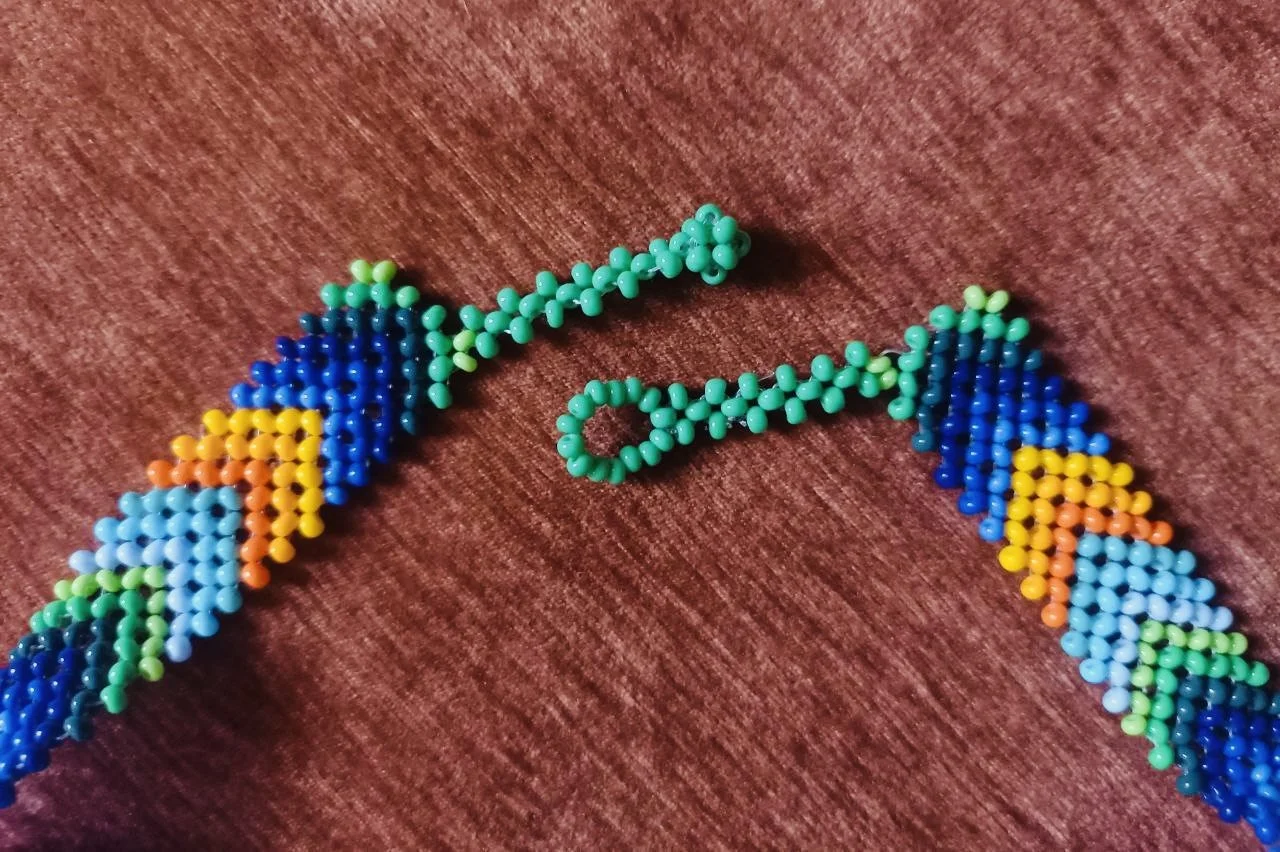 Handmade traditional Beaded Fringe Necklace, Chameleon