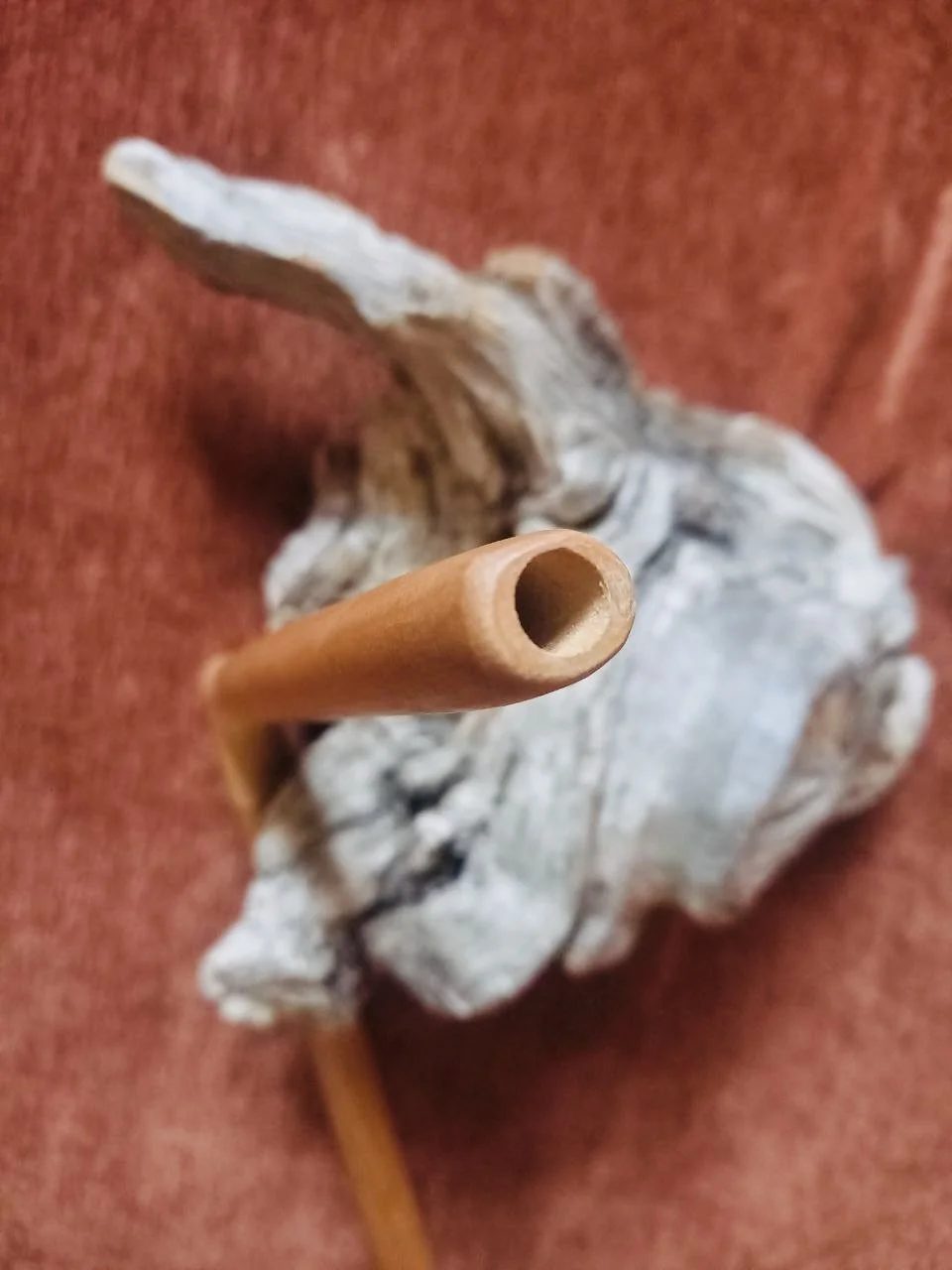 Handcrafted wooden tepi applicator for rapé ceremonies. Smooth airflow, ergonomic design, and natural materials for sacred ritual use.