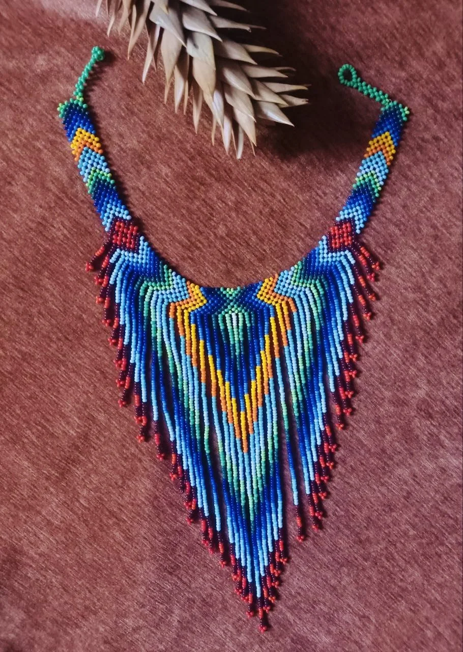 Handmade traditional Beaded Fringe Necklace, Chameleon