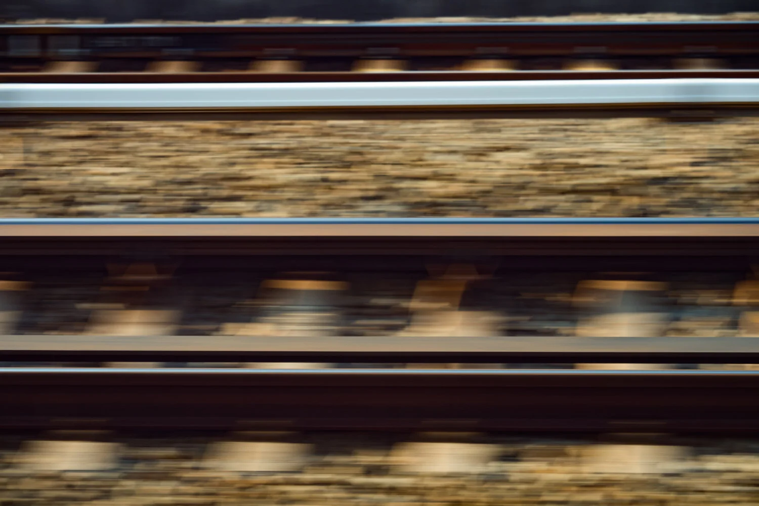 blurred-tracks.jpg