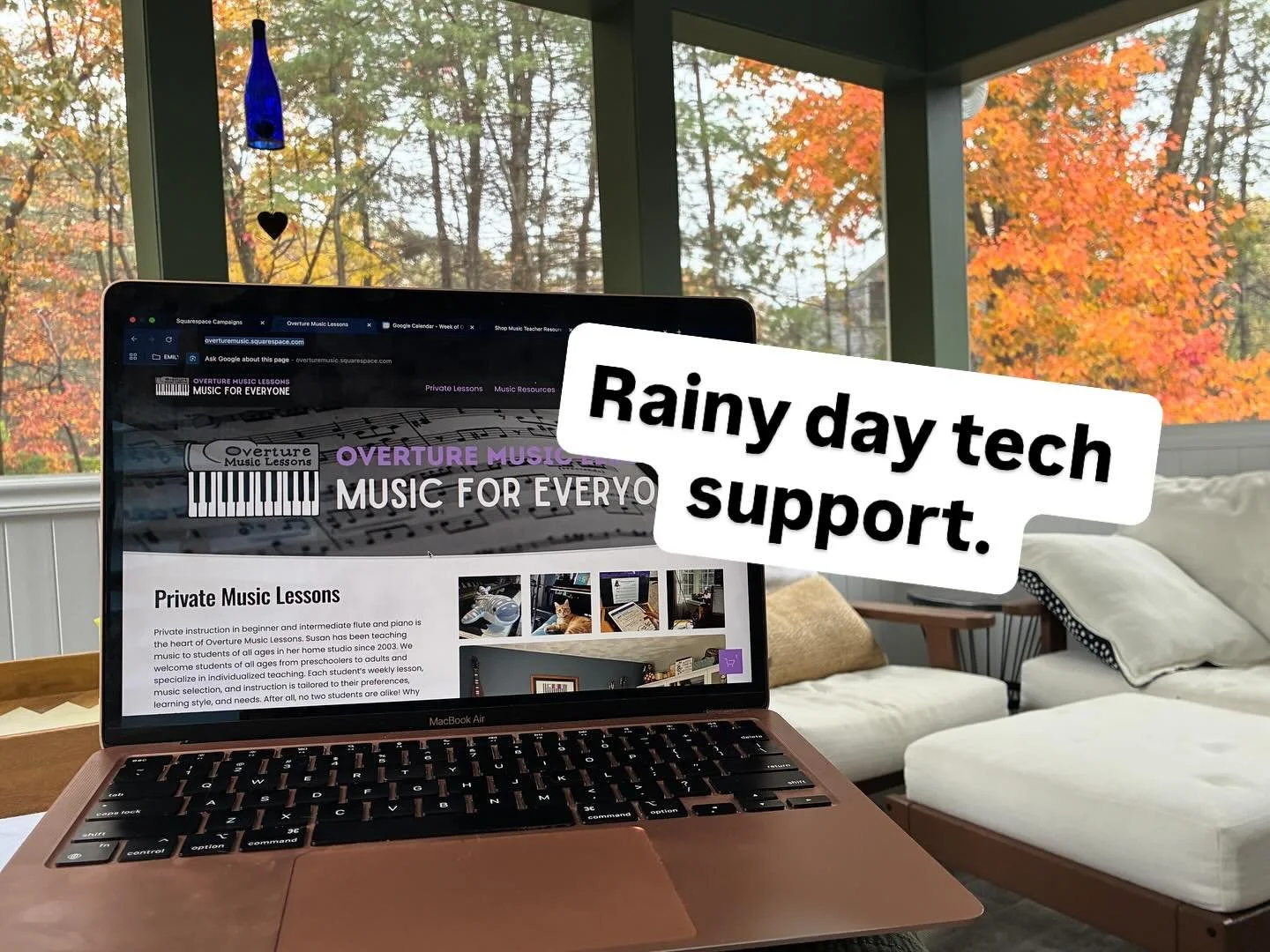 Let&rsquo;s wait on hold with squarespace to figure out why the email settings are messed up, but let&rsquo;s do it out on the porch where the trees are GORGEOUS. #privatemusicteacher #leafpeeping