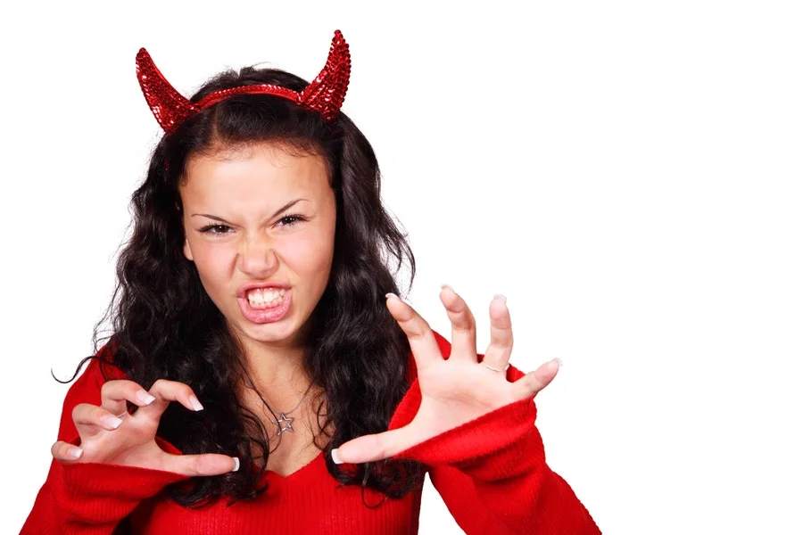 #12DaysOfXmas Day 10: Dealing with BAD Toddler Behaviour Toward YOU