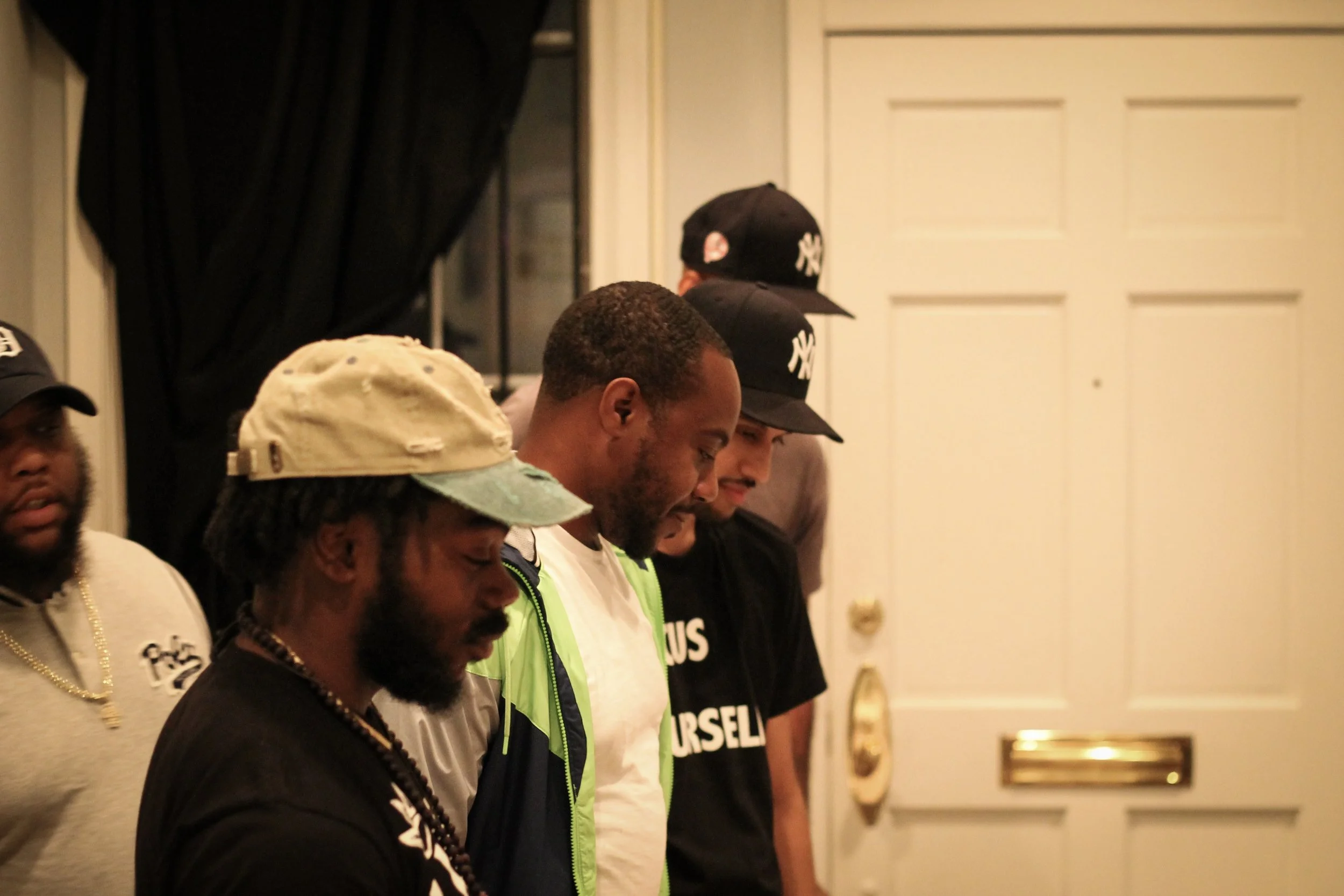 Patiently awaiting their food. (Photo by Antoine Smart) 