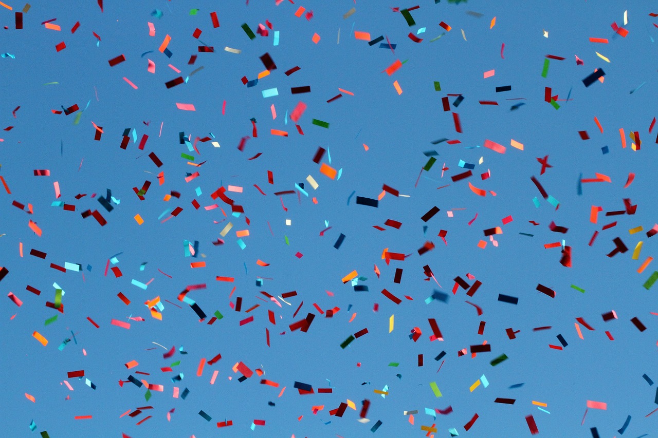 confetti-985152_1280.jpg