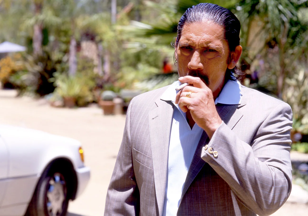 danny_trejo_smoke.jpg